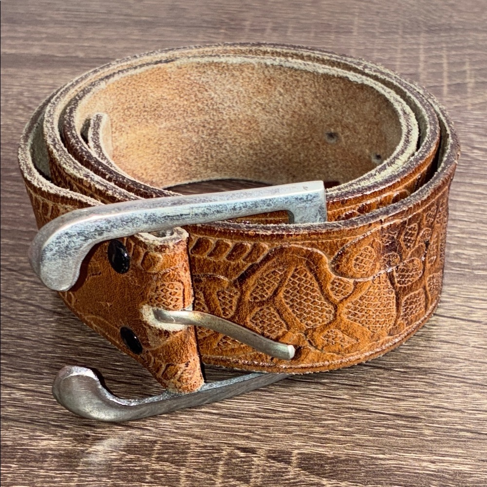 Men's Vintage Brown Leather  Snake Belt Size 32/34 Unbranded